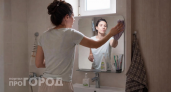 Больше не протираю зеркало в ванной после душа: один копеечный продукт из аптечки держит стекло прозрачным