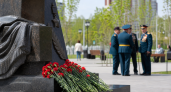 В Краснодаре в День ветеранов боевых действий возложили цветы у мемориала