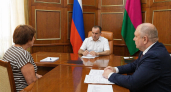 Кондратьев на приёме граждан поручил решить проблемы с водой и флюорографом