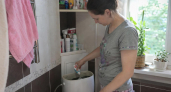 Кинула тюбик пасты в бачок унитаза: теперь забыла про чистку ершиком и едкую химию на целый месяц вперед