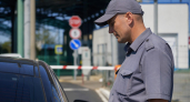 В Сочи раскрыли схему с поддельными документами при ввозе 10 автомобилей