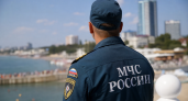 В Анапе включили сирены из-за угрозы БПЛА и призвали укрыться в помещениях