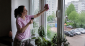 Хватит тратить часы на борьбу с разводами: проверьте эти простые правила мытья окон для идеальной чистоты