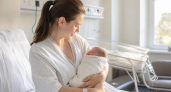 На Кубани по родовым сертификатам оплату получили 21,5 тыс матерей