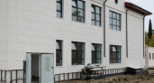 Школу в Горном Лоо расширят на 400 мест: новый корпус готов на 74%