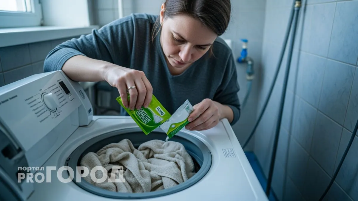 Забыла про дорогие порошки после того, как узнала этот трюк с одним средством для идеальной белизны