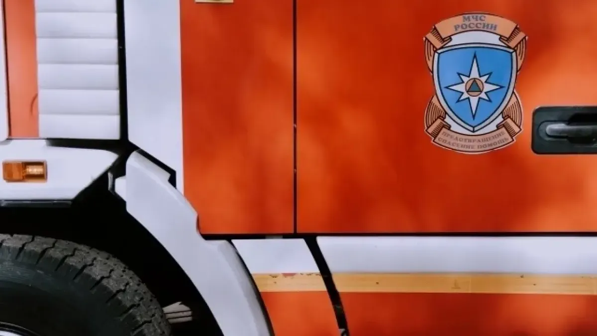 Обломки БПЛА подожгли электростанцию в Крымском районе