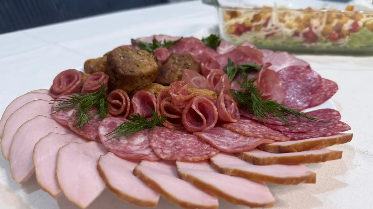 Постная колбаса, которая удивит даже мясоедов: в чём секрет „Краснодарской“ колбасы — честный отзыв