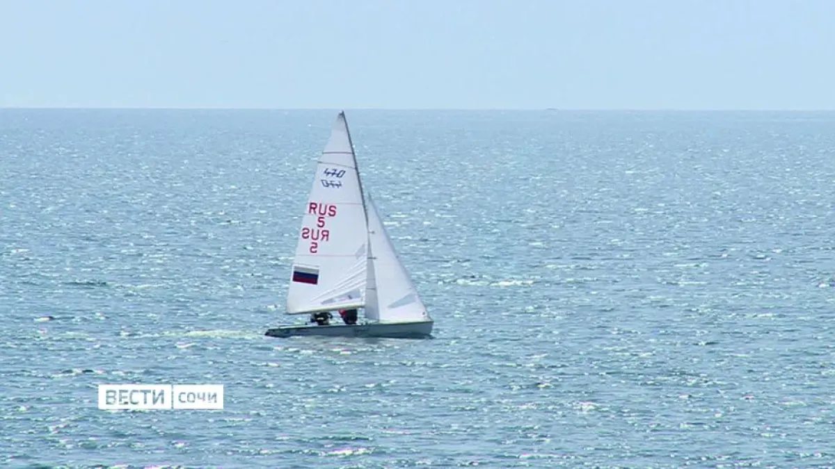 60 студентов из 12 вузов России сразились на яхтах в Сириусе