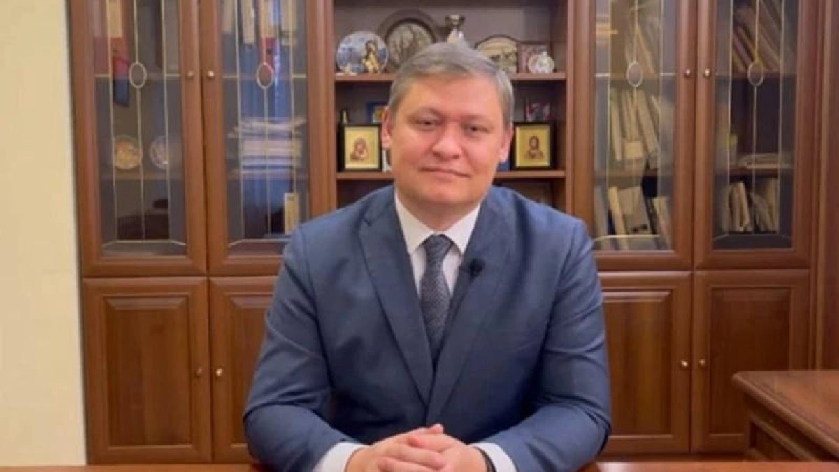 Директора школы искусств имени Захарченко арестовали за крупную взятку