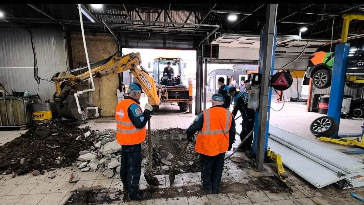 В Краснодаре хозяйка незаконного автосервиса заблокировала устранение утечки газа