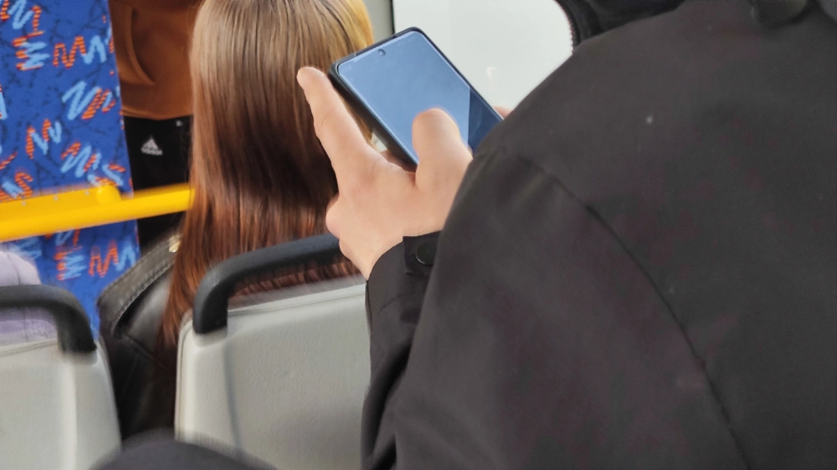 Один короткий ответ может стоить вам состояния: что скрывают за простым вопросом по телефону