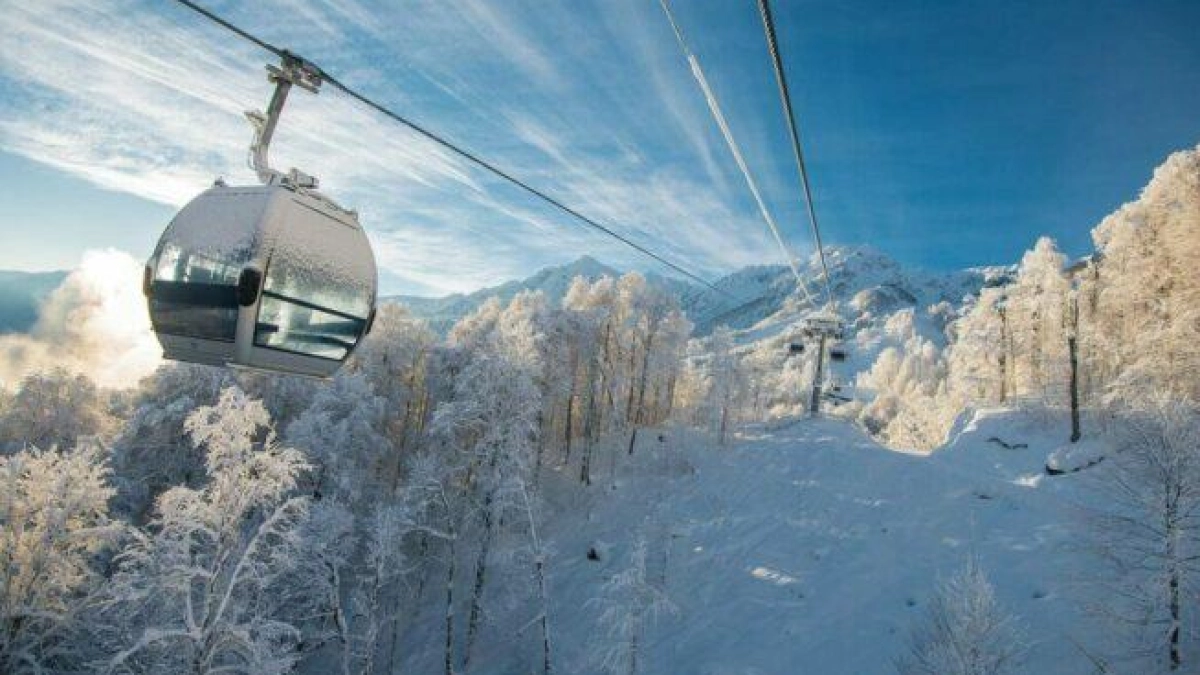 Блогер Катя Адушкина получила сотрясение мозга на «Розе Хутор»