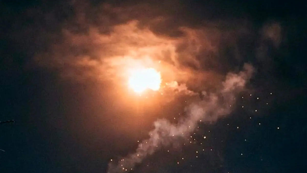 ПВО отразила атаку дронов в Новороссийске: пожар потушен, пострадавших нет