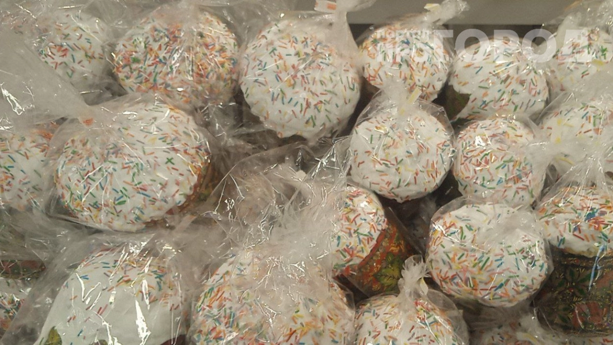 Священник призвал верующих: «Не пеките куличи — покупайте в магазине!» — в чем причины