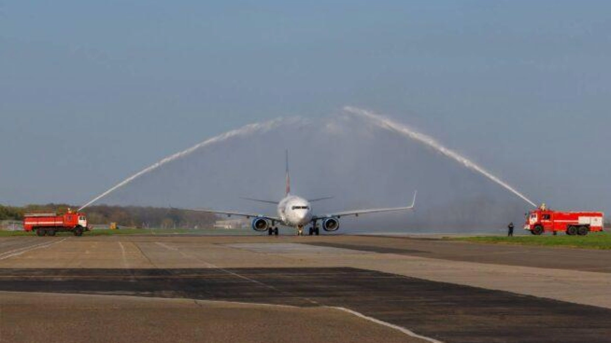 Red Sea Airlines открыла рейсы из Краснодара в Шарм-эль-Шейх с водной аркой