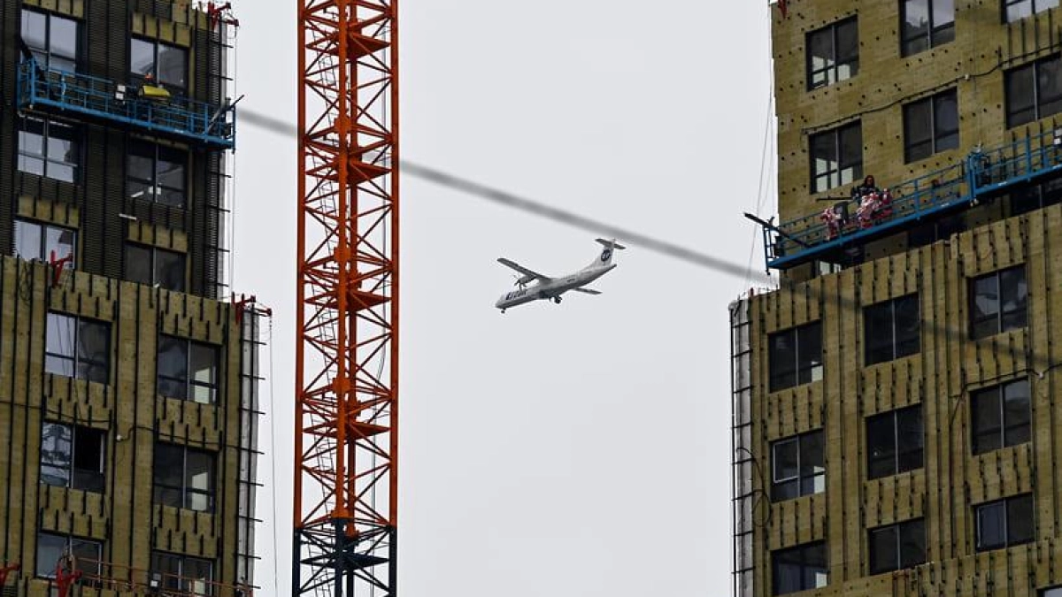 Аэропорт Геленджика ограничил полёты на фоне угрозы атаки беспилотников