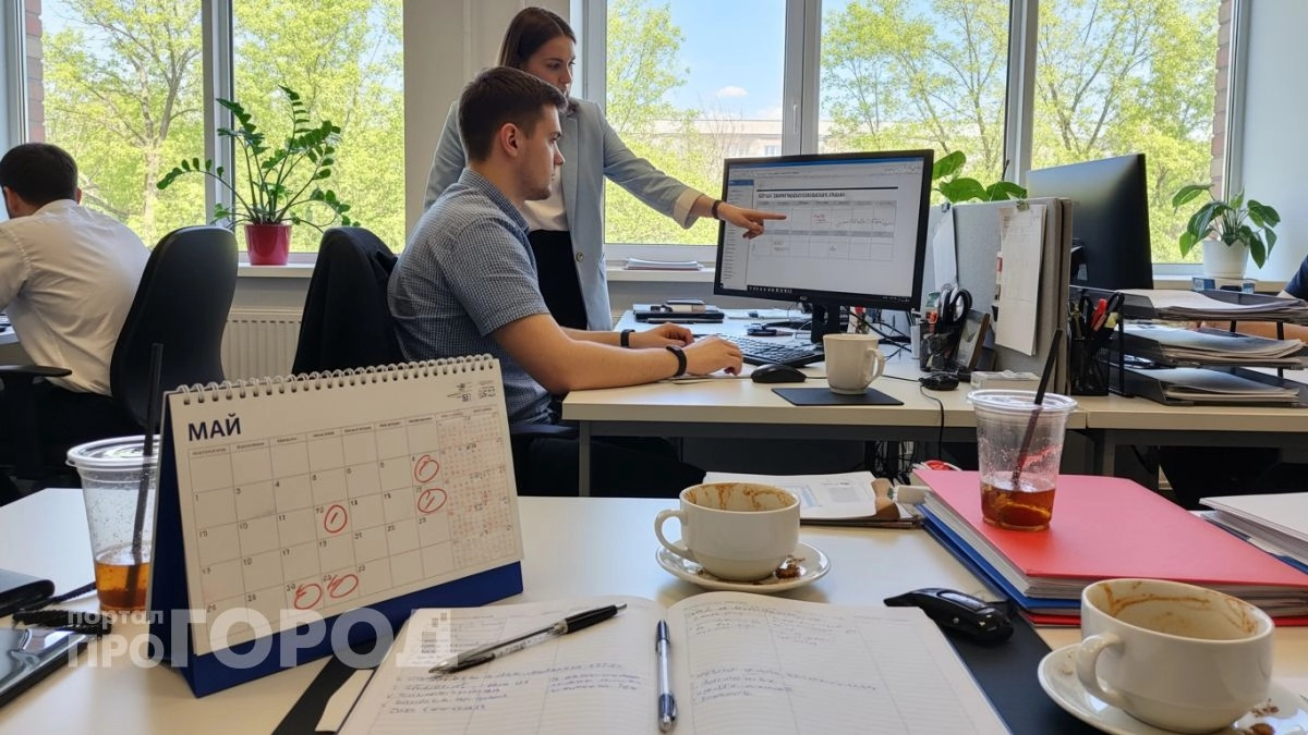 Переход на четырехдневку официально подтвержден: точные сроки и новые правила для всех работающих россиян