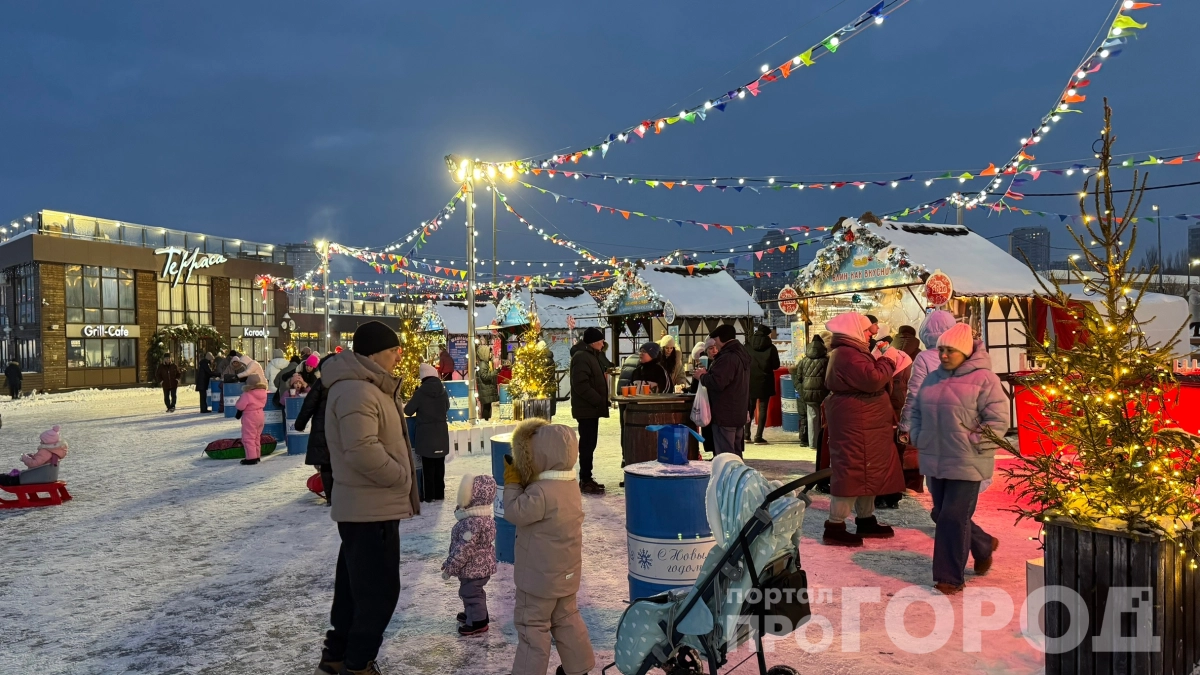 Новогодние каникулы станут короче: сколько дней отдыхаем в 2027 году — россияне негодуют