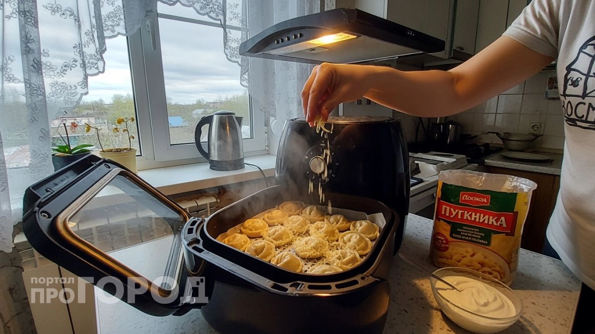 Забудьте про кастрюли и сковородки: теперь готовлю пельмени только этим простым способом для идеального вкуса