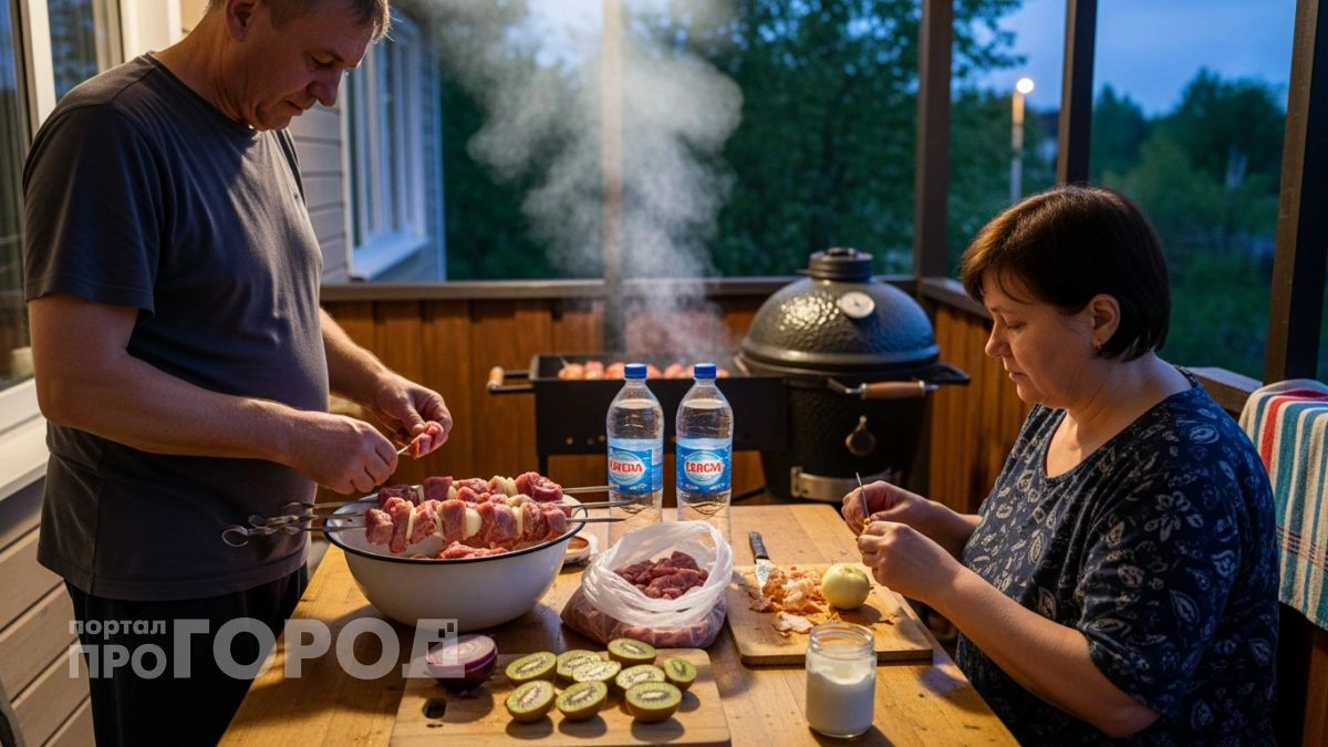 Забудьте про майонез и уксус: этот простой ингредиент сделает любое мясо мягким как сливочное масло