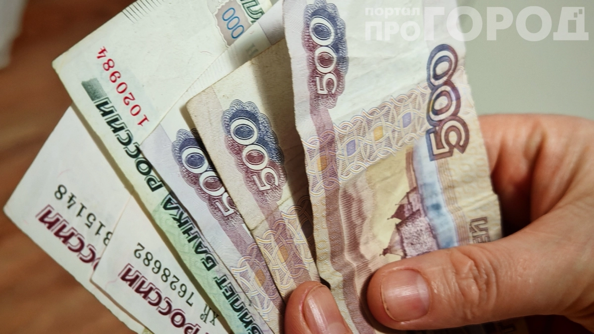 Деньги утекают сквозь пальцы: старая еврейка раскрыла 8 правил, чтобы всегда быть при деньгах