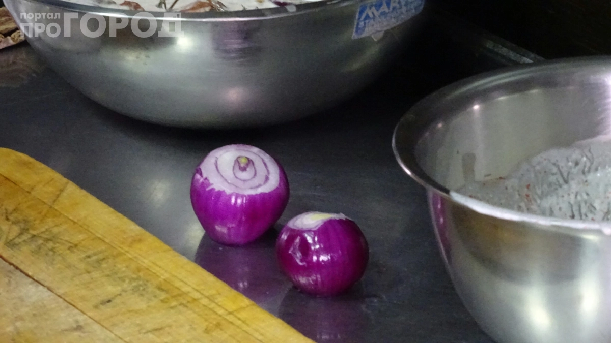 В Италии уже давно делают луковый мармелад, а мы все давимся соусами: шедевр из простых продуктов