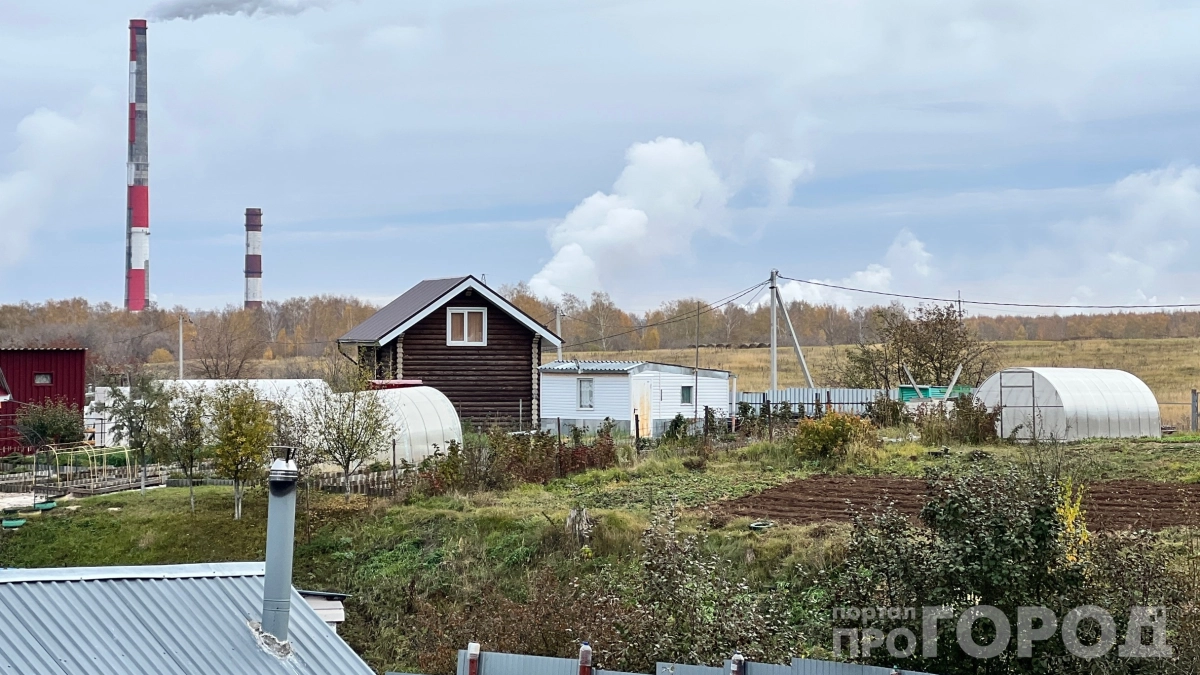 Дачникам назвали способ сэкономить на электричестве 25%: что нужно изменить в документах на дом