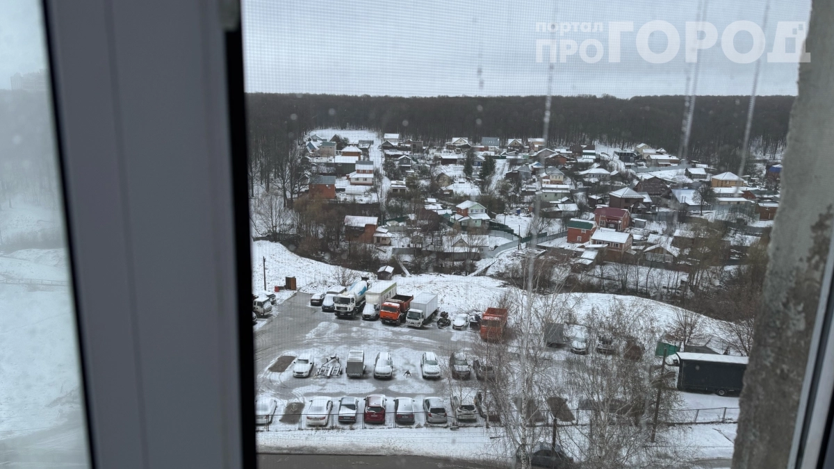 Штормовой ветер и снежный покров до 5 см: россиянам готовят сюрприз в конце апреля — готовьтесь заранее