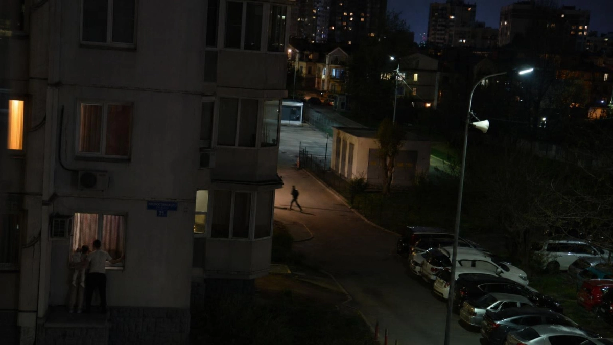 В Новороссийске среди ночи включили сирены из-за угрозы БПЛА