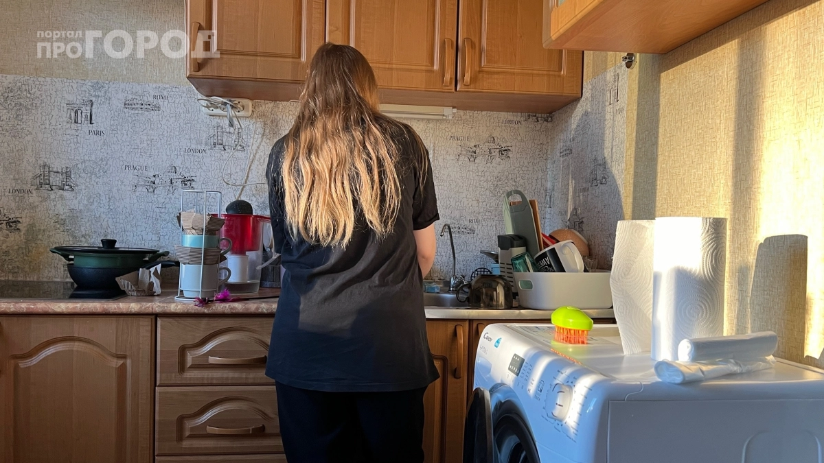 Дешевле творога, вкуснее рикотты: как превратить кефир в изысканный сыр за 30 минут