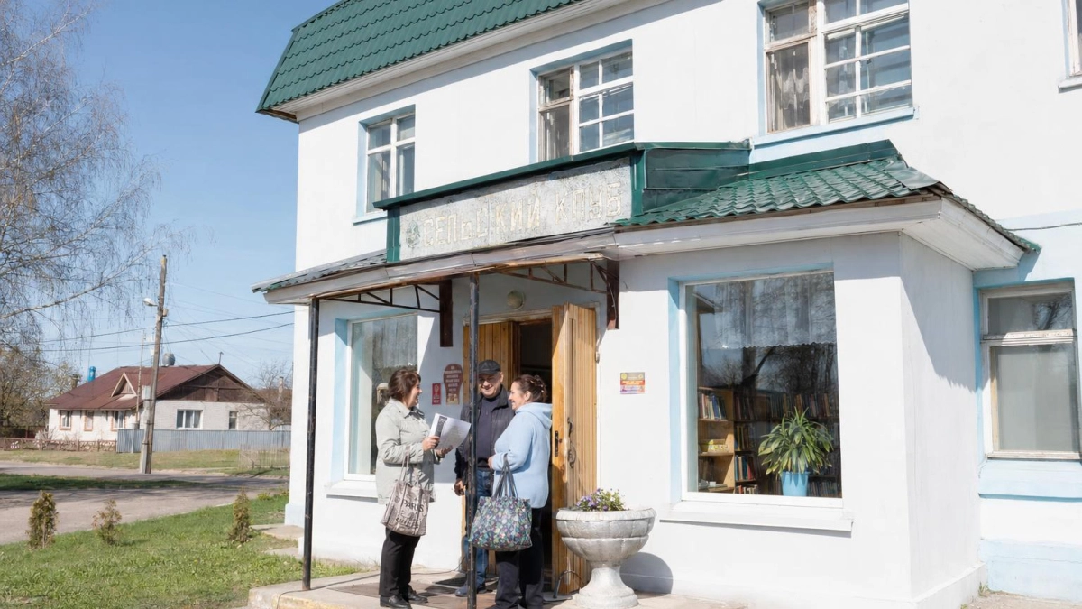 В Тимашевском районе капитально обновили клуб с 90-летней историей