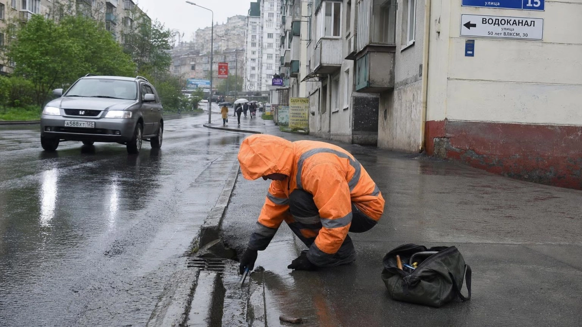 Сильные дожди в Сочи и Сириусе: городские службы перешли в усиленный режим