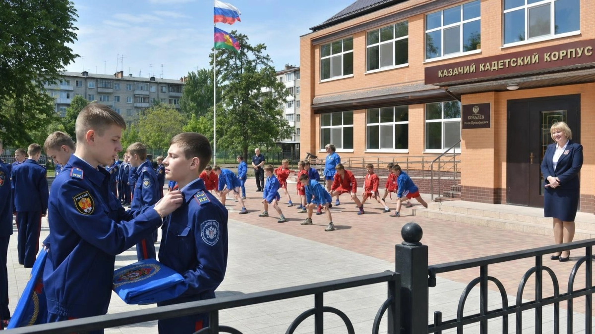 Корпусу в Тимашевске присвоили имя Героя России Евгения Остапенко