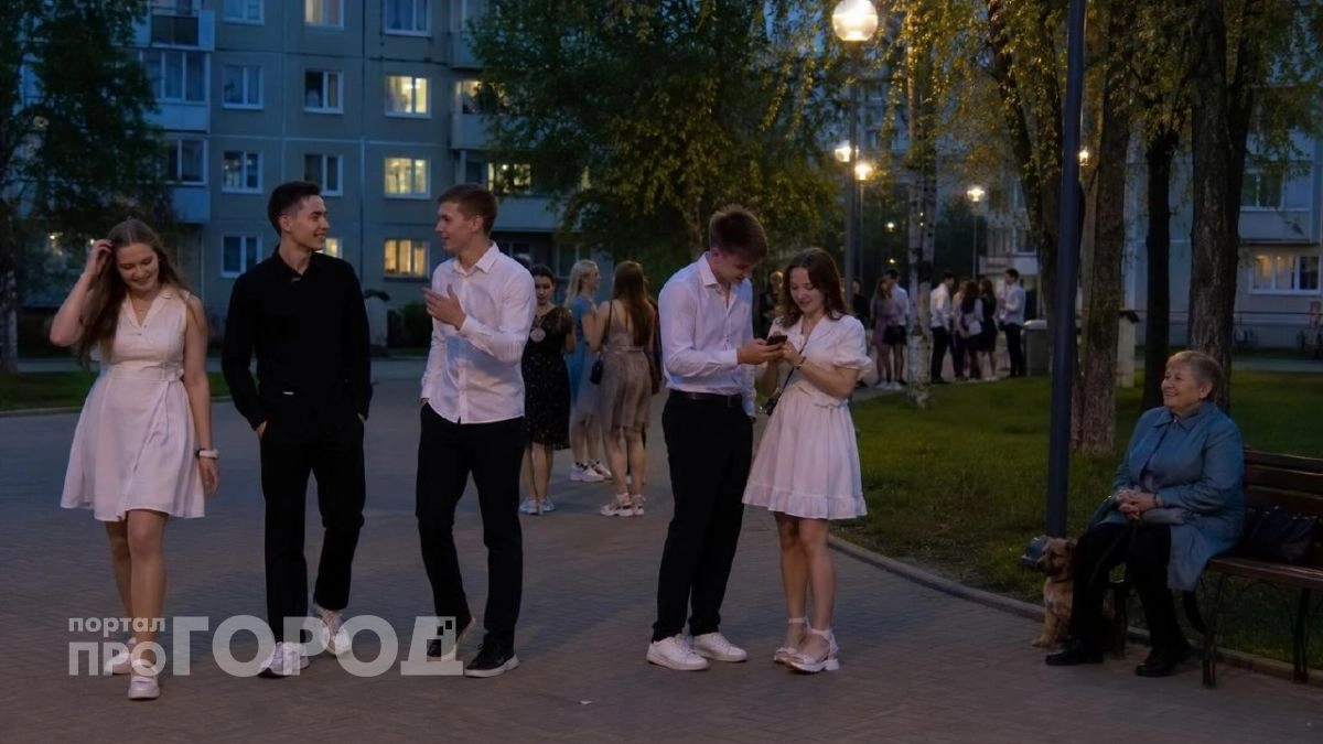 Сколько стоит собрать ребенка на выпускной на Кубани в 2026 году: реальные цены