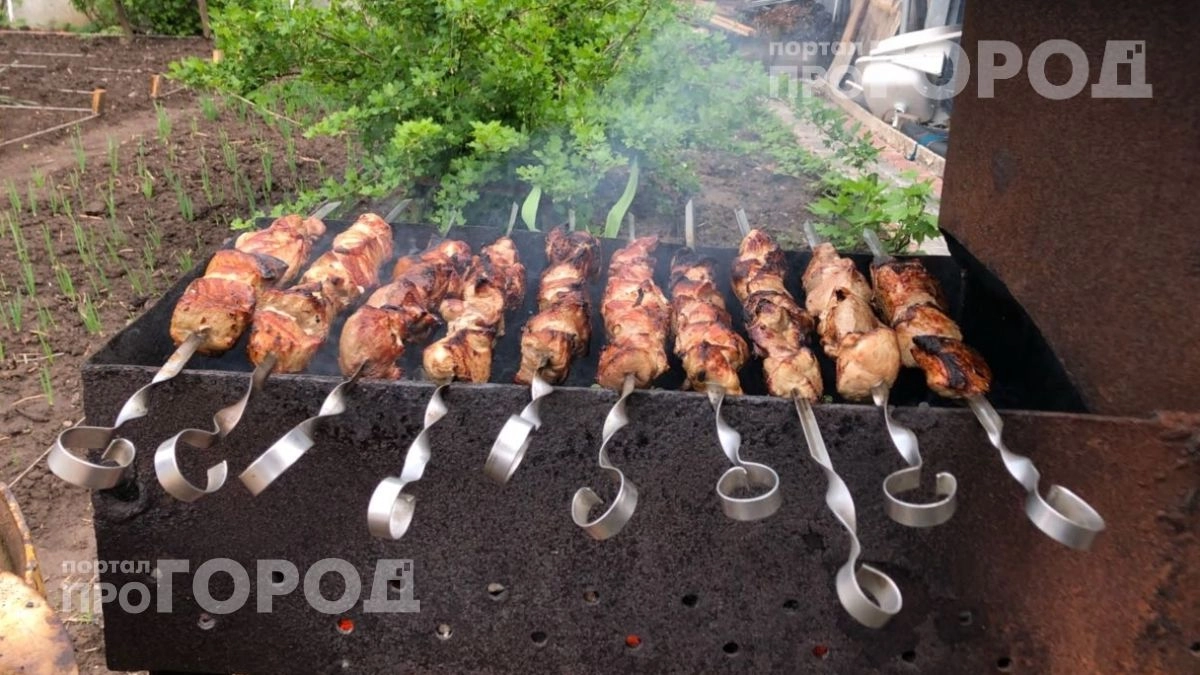 Хватит тратить деньги на уксус: замачиваю мясо в крепкой заварке для идеальной мягкости и вкуса как в ресторане