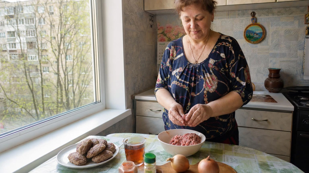 Руки прочь от фарша: почему вы превращаете котлеты в подошвы — и как это исправить