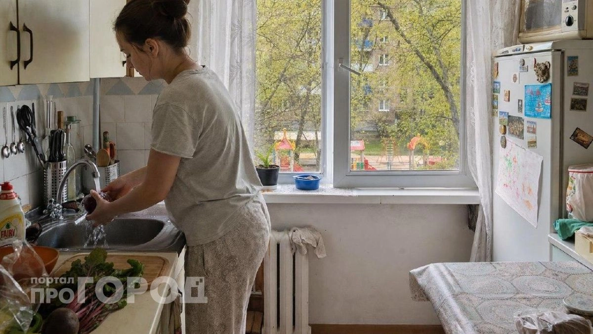 Хватит мучиться с кастрюлями: свекла получается в разы вкуснее и сочнее, если готовить её этим методом