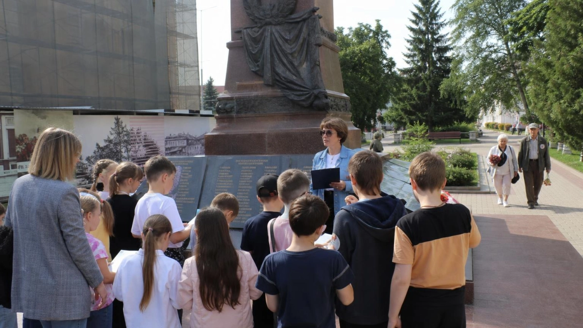 Подростки забрались на крышу мемориала «Малая земля» — полиция проверяет
