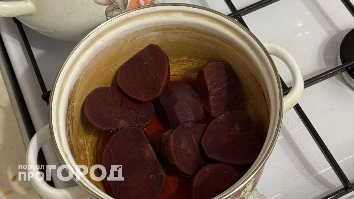 Больше не трачу два часа у плиты: свекла варится за 30 минут без едкого запаха и потери яркого цвета