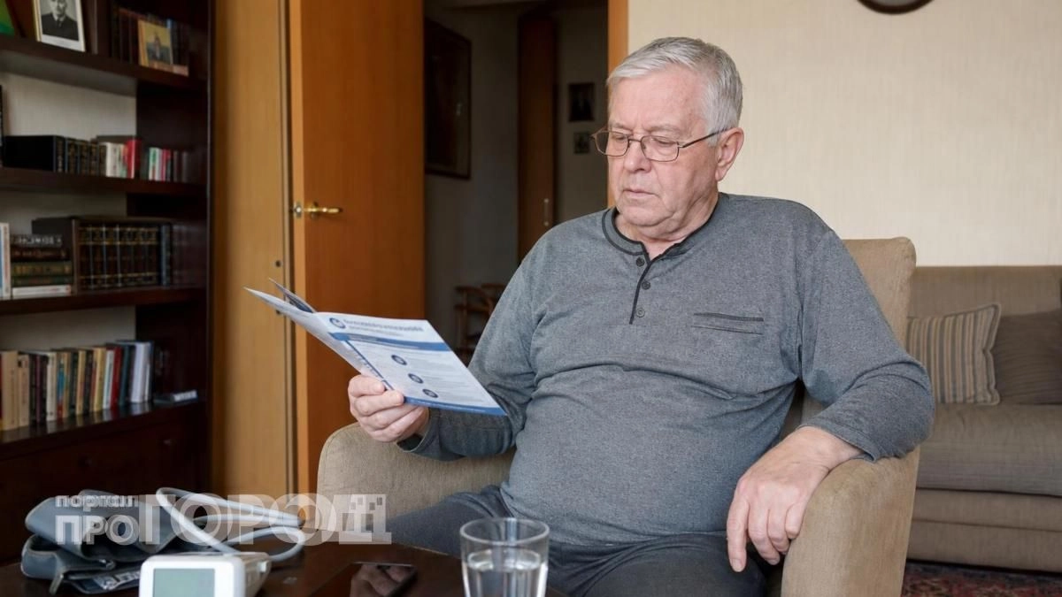 Инсульт застал в одиночестве: как спасти себя за несколько минут до приезда врачей по четкому алгоритму