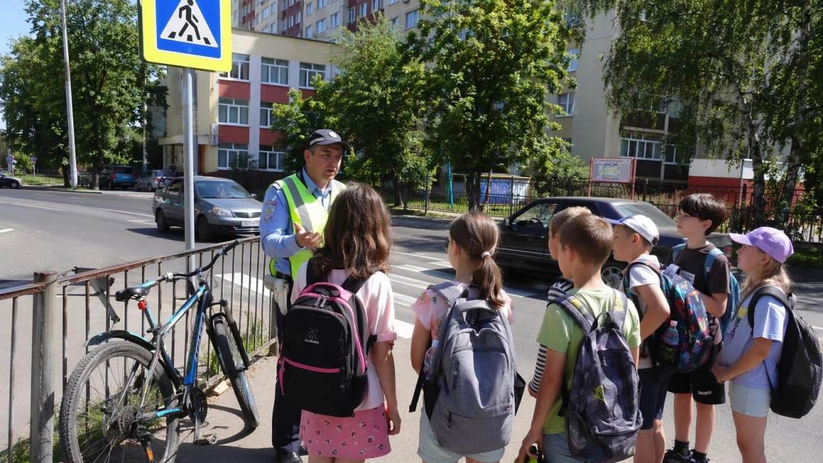 В Краснодаре установят пять новых светофоров для безопасности детей летом
