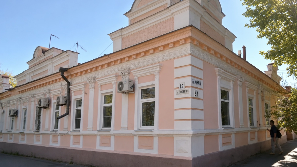 Особняки купцов и юристов: в Ейске охраняют восемь домов XIX века