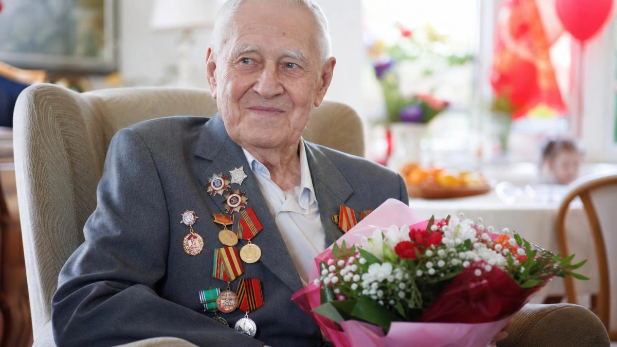 В Сочи 104-летие отмечает Герой России и ветеран войны Павел Сюткин