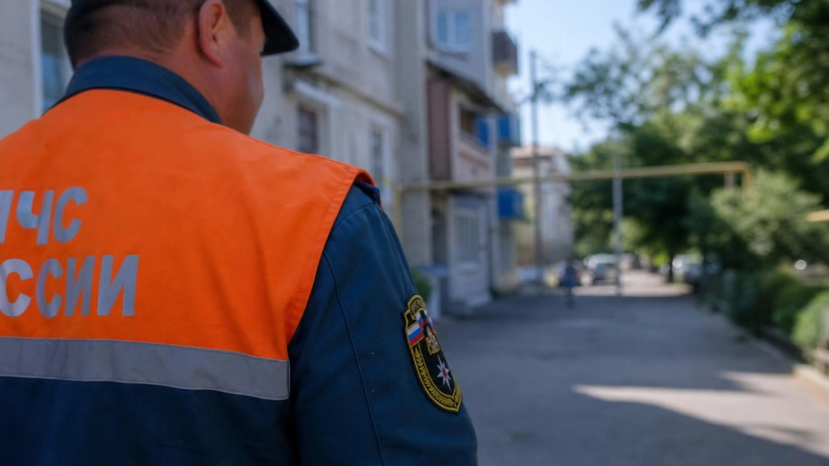 В Анапе при падении обломков дрона пострадала 58-летняя женщина