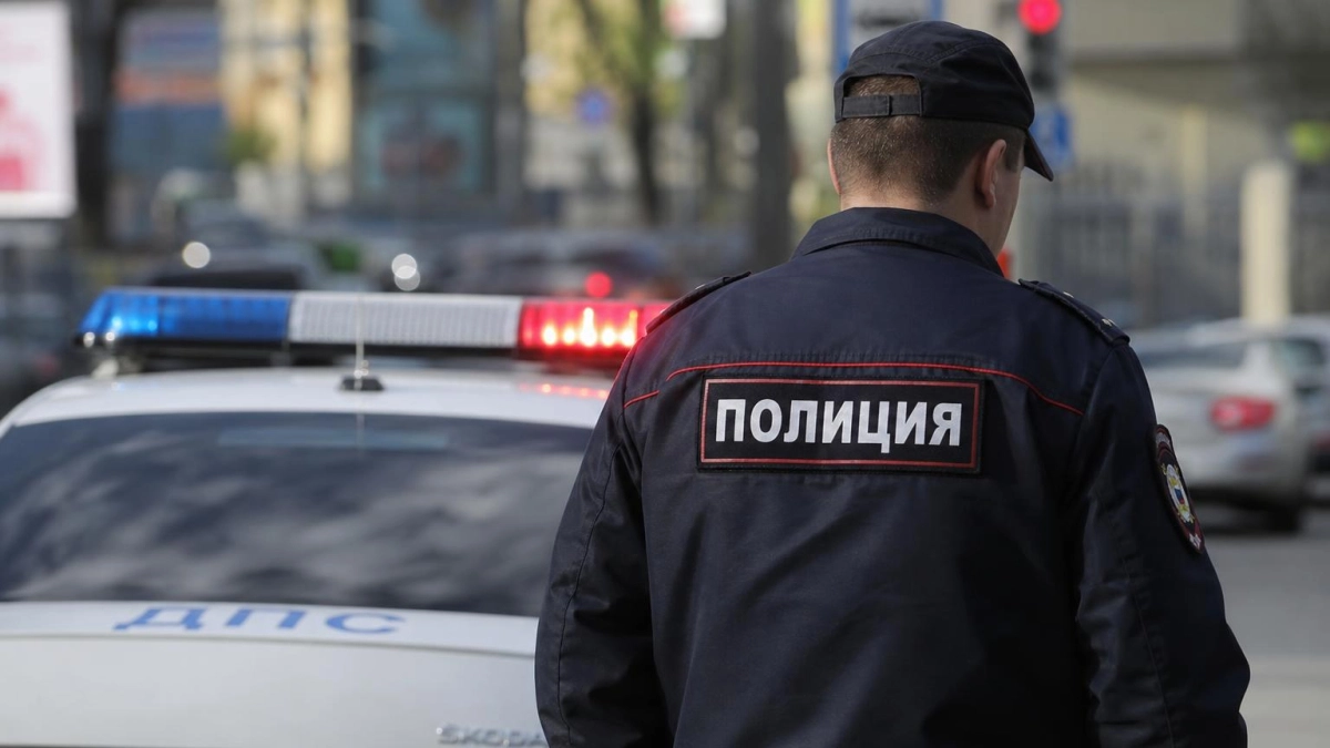 В Сочи задержали жителей Челябинской области за рекламу наркотиков на вертолете