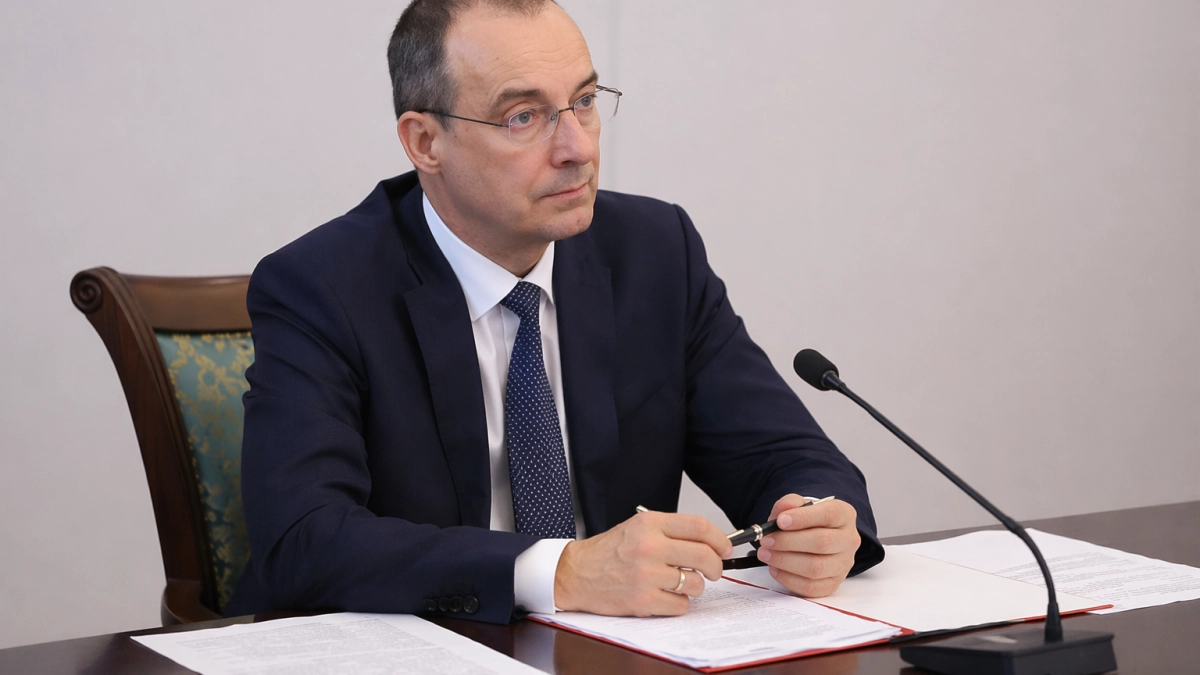 Бурлачко анонсировал финальную сессию парламента с обращениями к Мишустину и Минстрою