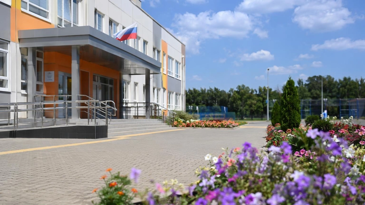В школе № 96 Краснодара пообещали принять в 10 класс всех желающих