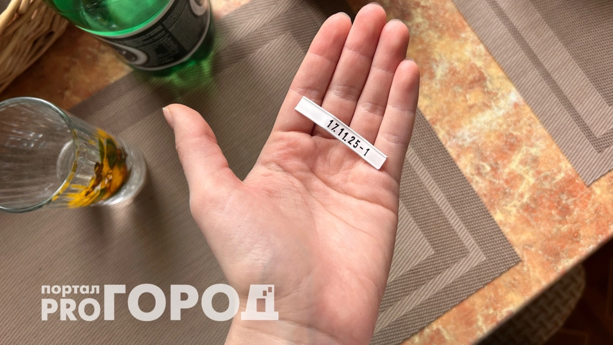 Хватит выбрасывать хлебные зажимы: теперь храню их в каждой комнате и нашла им десять полезных применений