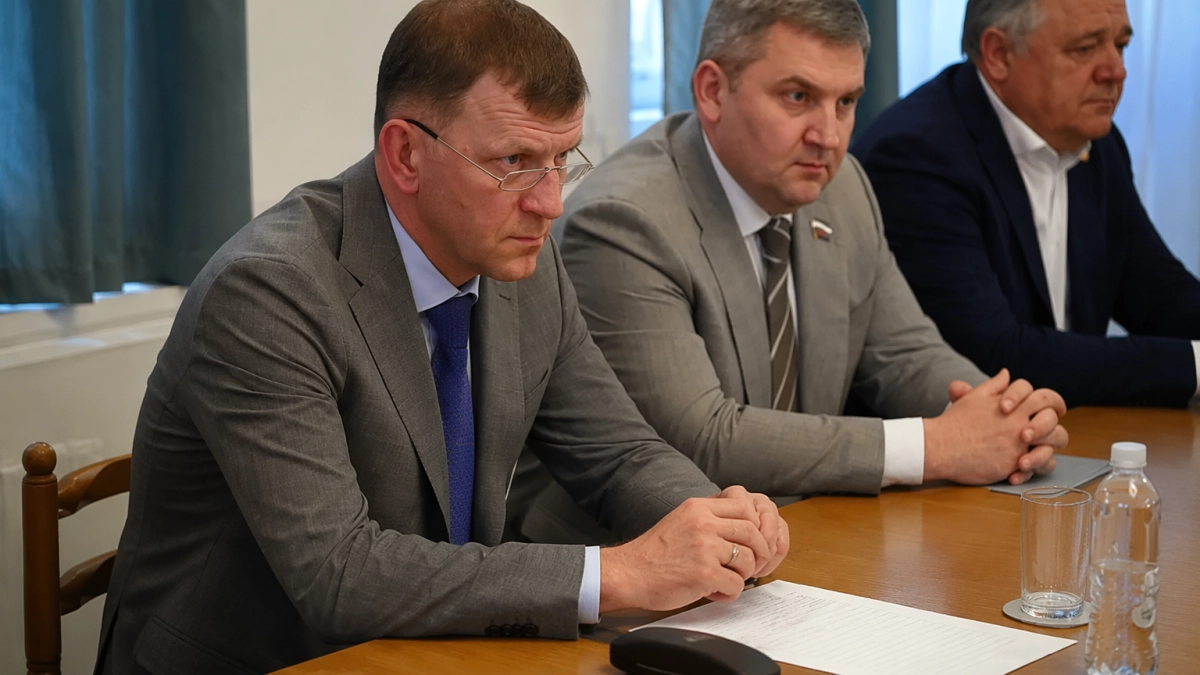 Герой России Иван Власенко возглавил обновленную Общественную палату Краснодара